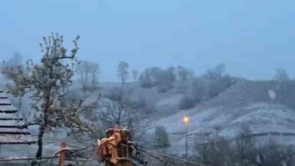 Tokat’ta bahar mevsiminde kar sürprizi