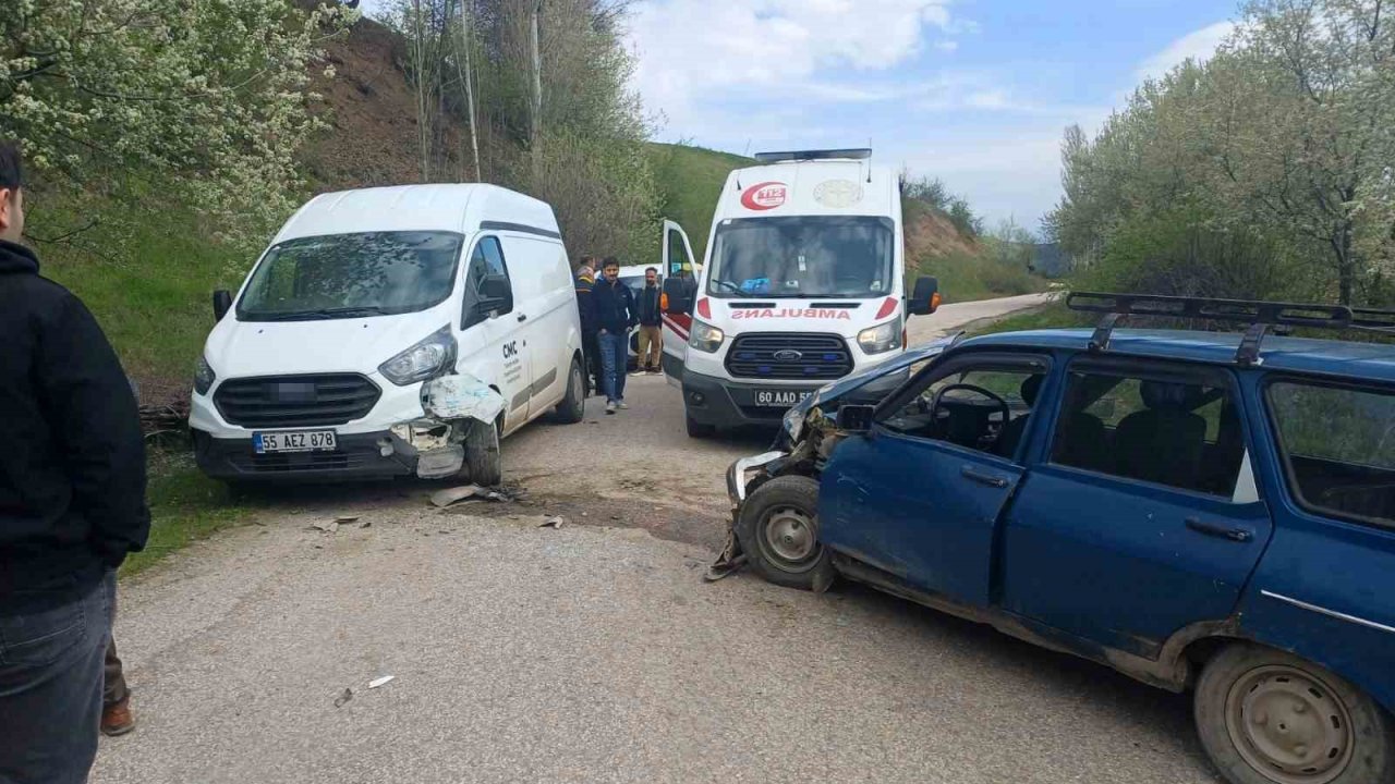 Tokat’ta trafik kazası: 4 yaralı