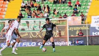 Trendyol Süper Lig: Corendon Alanyaspor: 0 - Samsunspor: 2 (İlk yarı)