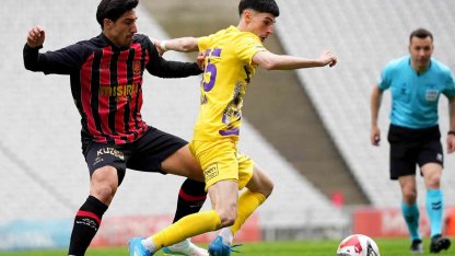 Trendyol Süper Lig: Fatih Karagümrük: 1 - Eyüpspor: 2 (Maç sonucu)