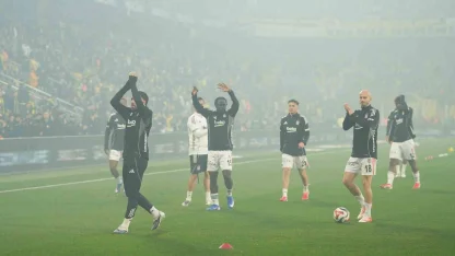 Trendyol Süper Lig: Fenerbahçe: 0 - Beşiktaş: 0 (Maç devam ediyor)