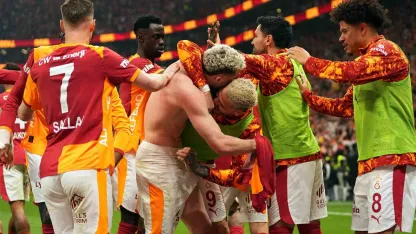 Trendyol Süper Lig: Galatasaray: 3 - Fenerbahçe: 0 (Maç sonucu)