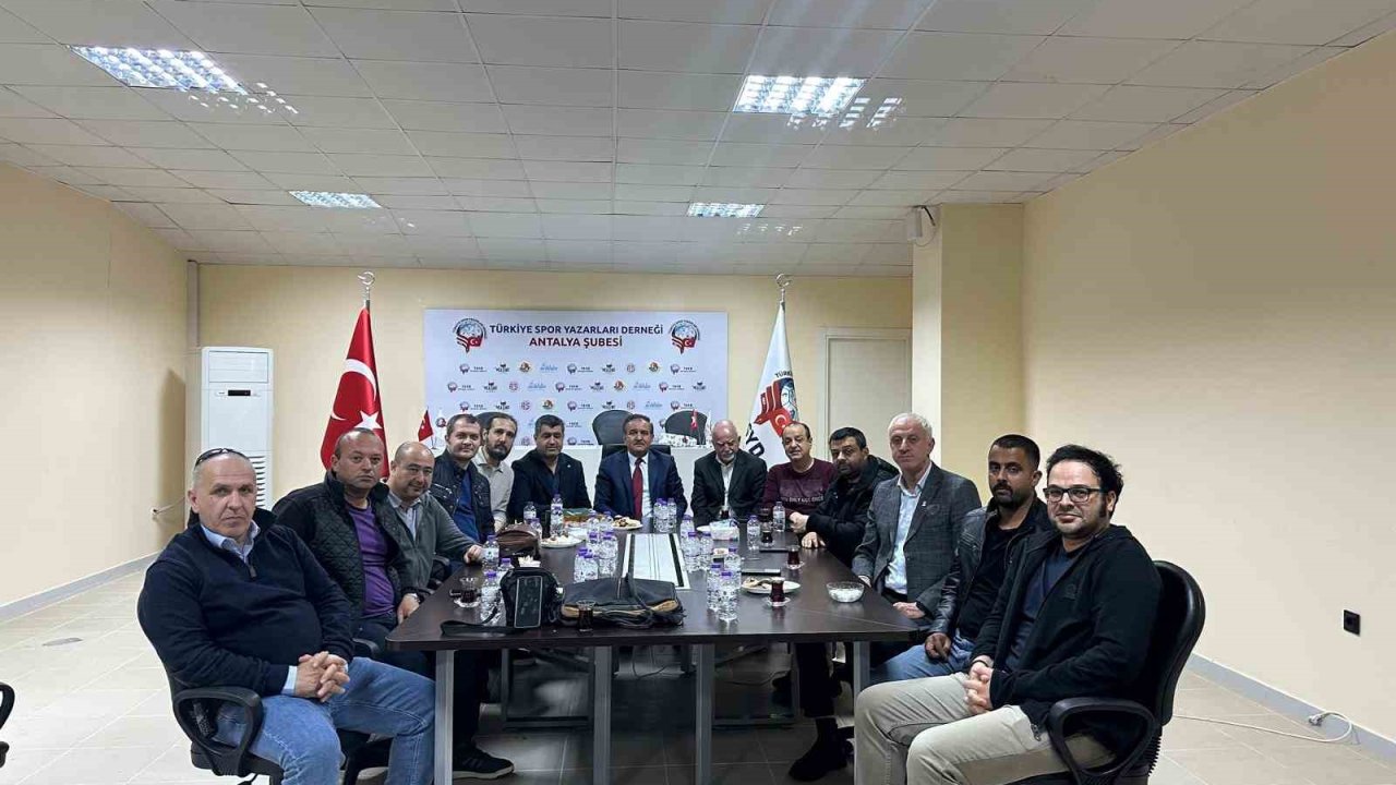 TSYD Antalya’da Kemal Çağlayan üyelerle buluştu