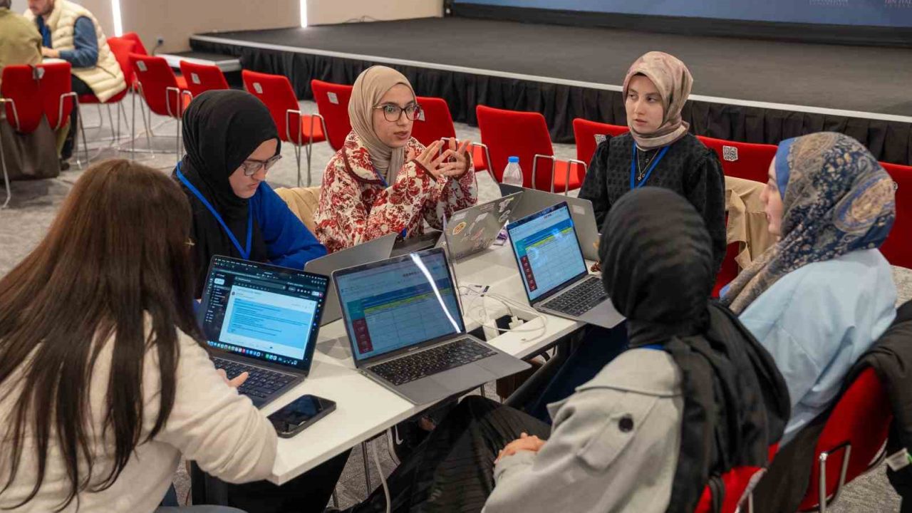TÜRGEV’den üniversite gençliğine "Sağlıklı yaşam ile bağımsız kampüs" çalıştayı