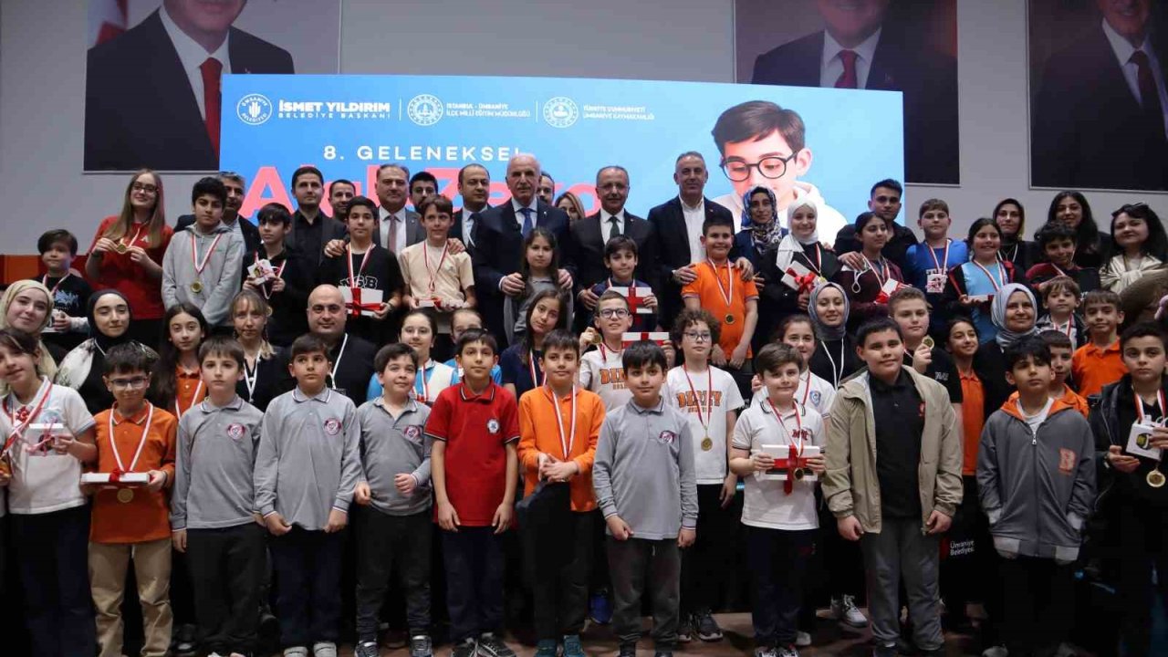 Ümraniye’de Akıl ve Zeka Oyunları Festivali: 257 öğrenci kıyasıya yarıştı
