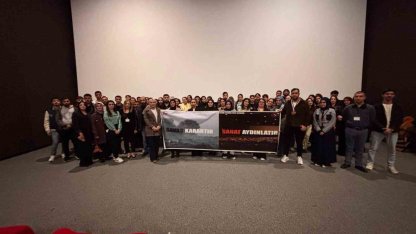 Üniversite öğrencilerinden barış temalı sosyal sorumluluk projesi