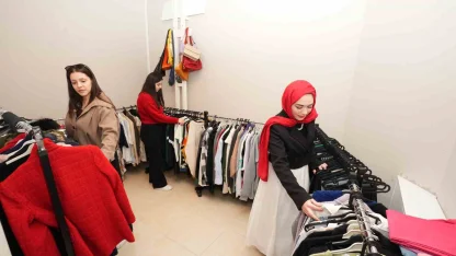 Üniversite öğrencilerinden yüreklere dokunan proje