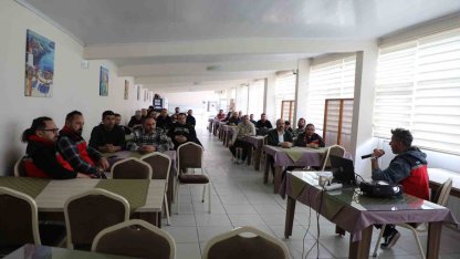 Uşak’ta buzağı kayıplarını azaltmaya yönelik eğitim programı düzenlendi