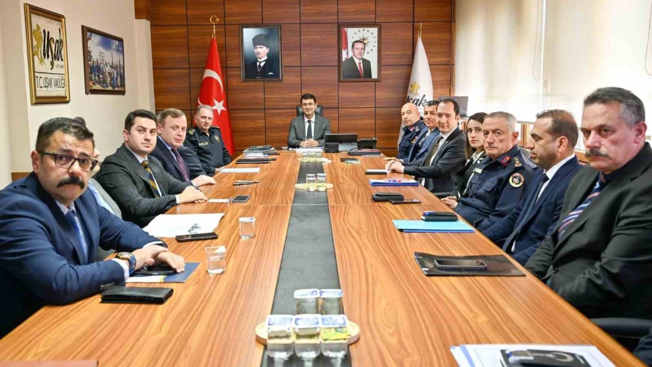 Uşak’ta İl Güvenlik ve Asayiş Toplantısı gerçekleştirildi