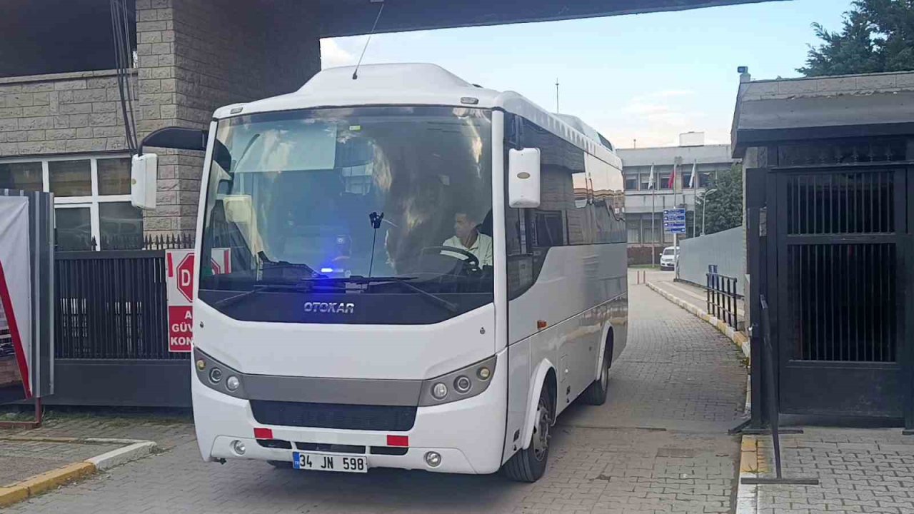 Uyuşturucudan gözaltına alınan 11 ünlü Adli Tıp Kurumu’nda test verdi