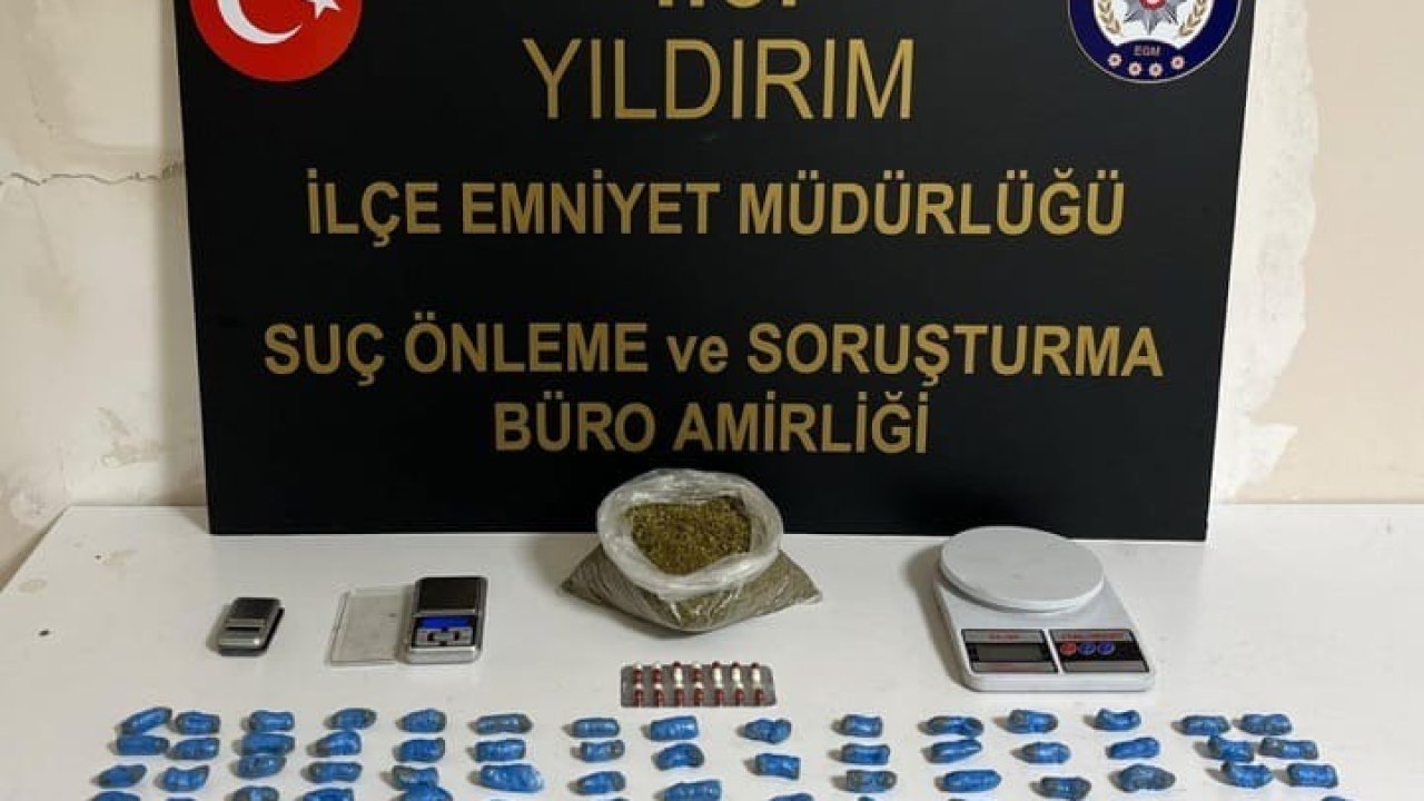 Uyuşturucuyu tavan arasına sakladılar… Polis tek tek ortaya çıkardı