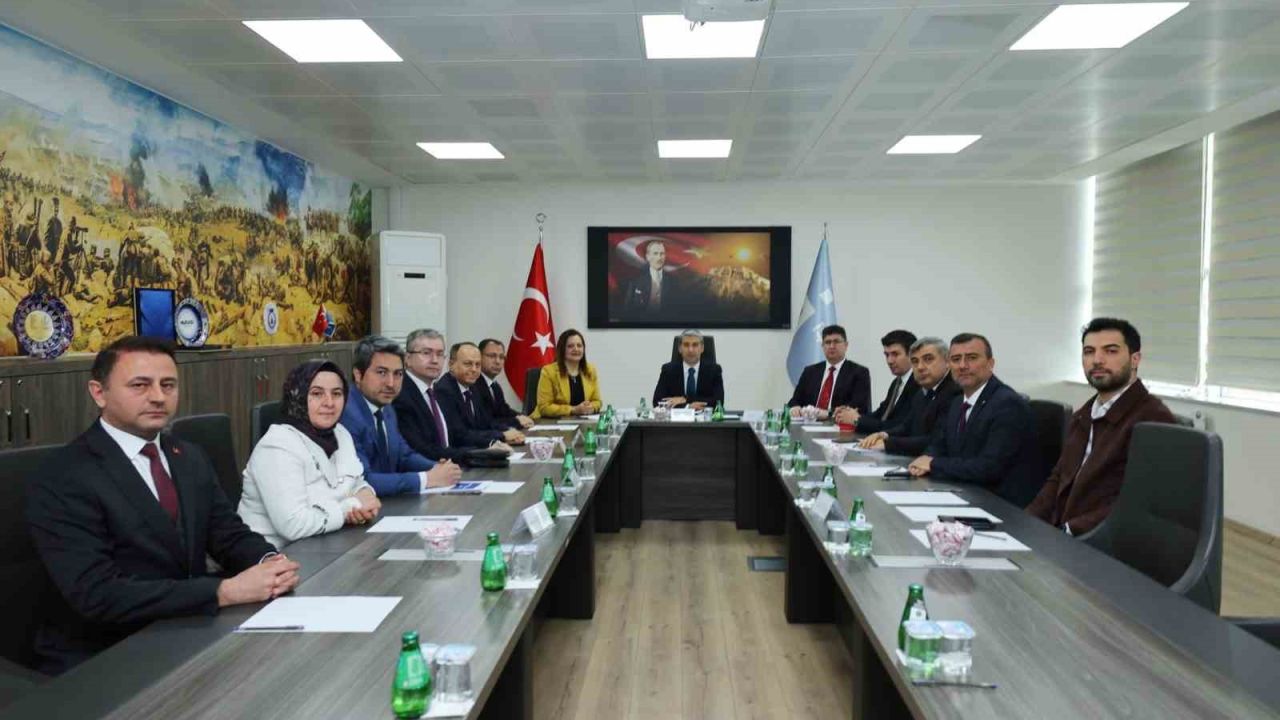 Vali Aktaş istihdamın önemine dikkat çekti