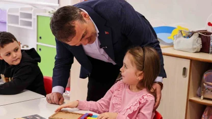 Vali Sözer öğrencilerle bir araya geldi