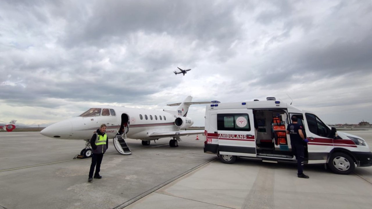 Van’da 2 günlük bebek için ambulans uçak havalandı