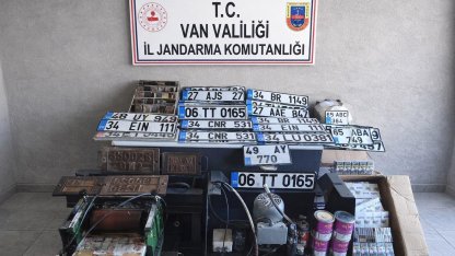 Van’da sahte sahte plaka basanlara operasyon