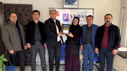 VEDAŞ ekiplerine muhtarlardan anlamlı teşekkür