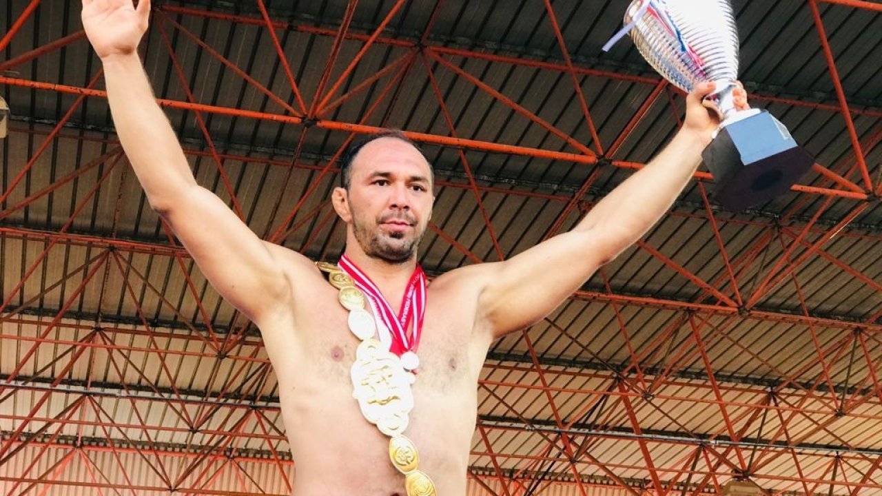 Yağlı Pehlivan Güreşlerinin efsane ismi Ali Gürbüz, Kepez Belediyesi’nde