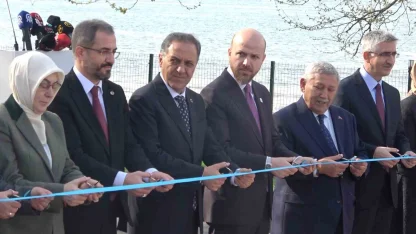 Yalova’da İbn Haldun Üniversitesi Dil Köyü açıldı