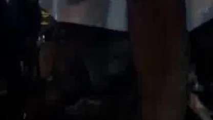 Yayaya çarpmamak için direksiyonu kardı, ağaca çarptı: 6 yaralı