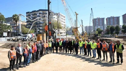 Yeni Dörtyol Köprülü Kavşağı’nda çalışmalar devam ediyor
