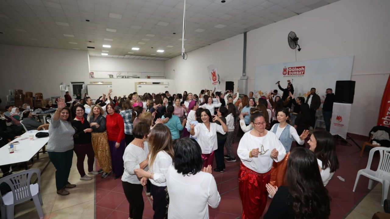 Yeniköy’de şalvar gecesine büyük ilgi