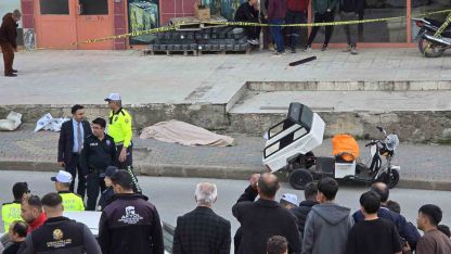 Yozgat’ta kazada kafasını kaldırıma çarpan yaşlı adam hayatını kaybetti