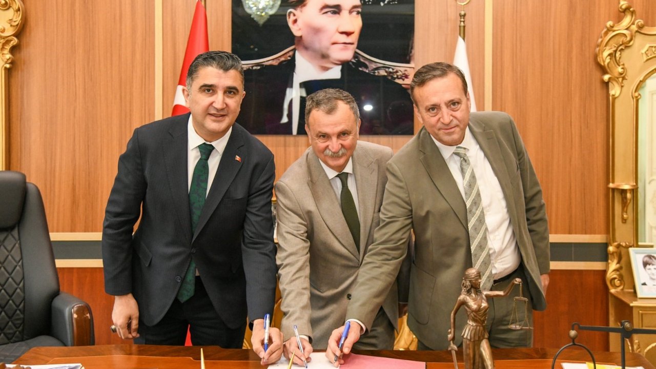 Yunusemre Belediyesinden Aigai kazısına destek