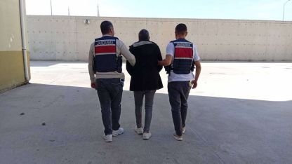 11 yıl kesinleşmiş hapis cezasıyla aranan iki şahıs yakalandı