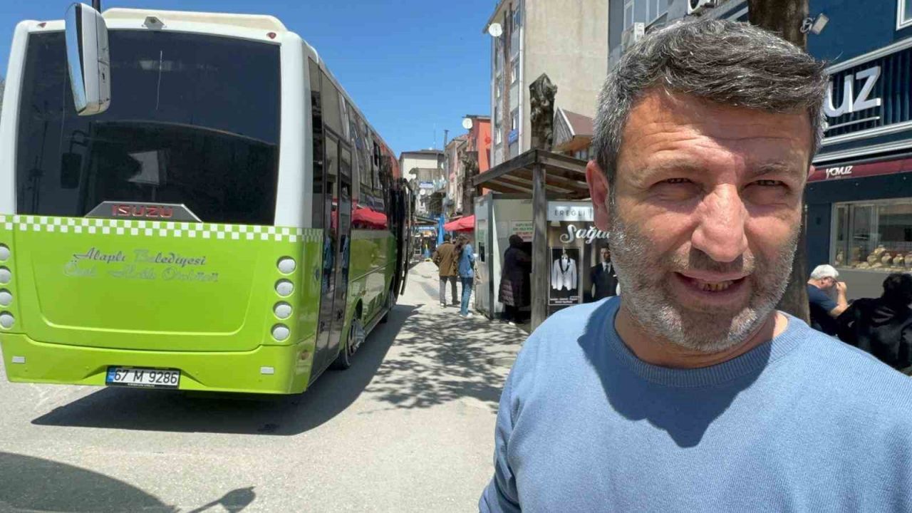 Ağlama sesi facianın önüne geçti; 2 yaşındaki çocuk otobüste bulundu
