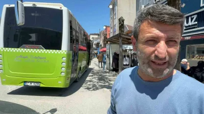 Ağlama sesi facianın önüne geçti; 2 yaşındaki çocuk otobüste bulundu