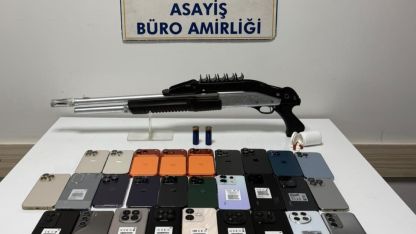 Akşehir’de kaçak cep telefonu operasyonu
