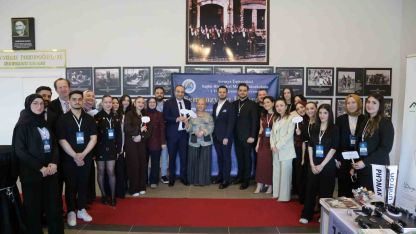 Avrasya Üniversitesi 1. Ulusal Öğrenci Sempozyumu başladı