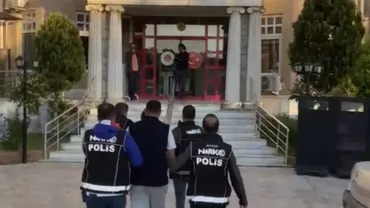 Aydın’da teknede 186 kilo uyuşturucu ele geçirildi
