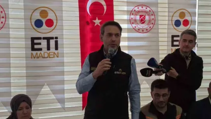Bakan Bayraktar: "Beylikova’yı endüstriyel üretim tesisi aşamasına getirdik"