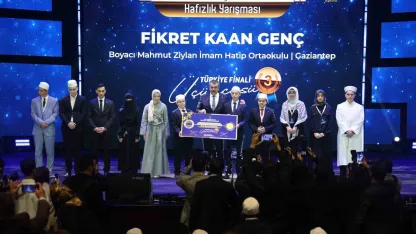 Bakan Tekin: "Gençlerimizin ruh dünyası, algoritmaların merhametine bırakılmamalı"