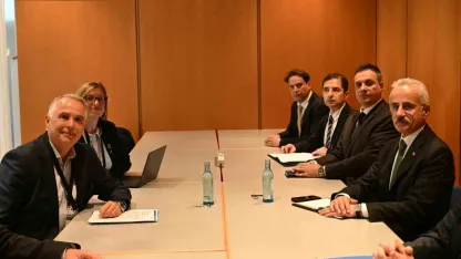 Bakan Uraloğlu, Almanya’da