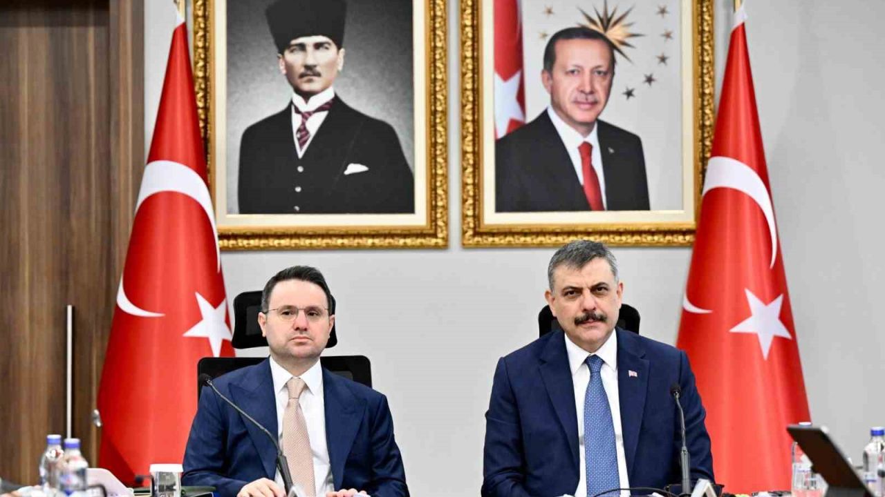 Bakanlar Gürlek ve Çiftçi ’Dolandırıcılıkla Mücadele Merkezi’ projesini görüştü