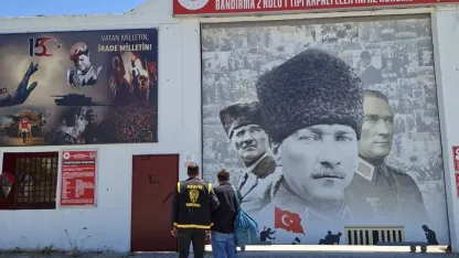 Bandırma’da 60 yıl hapis cezasıyla aranan şahıs kıskıvrak yakalandı