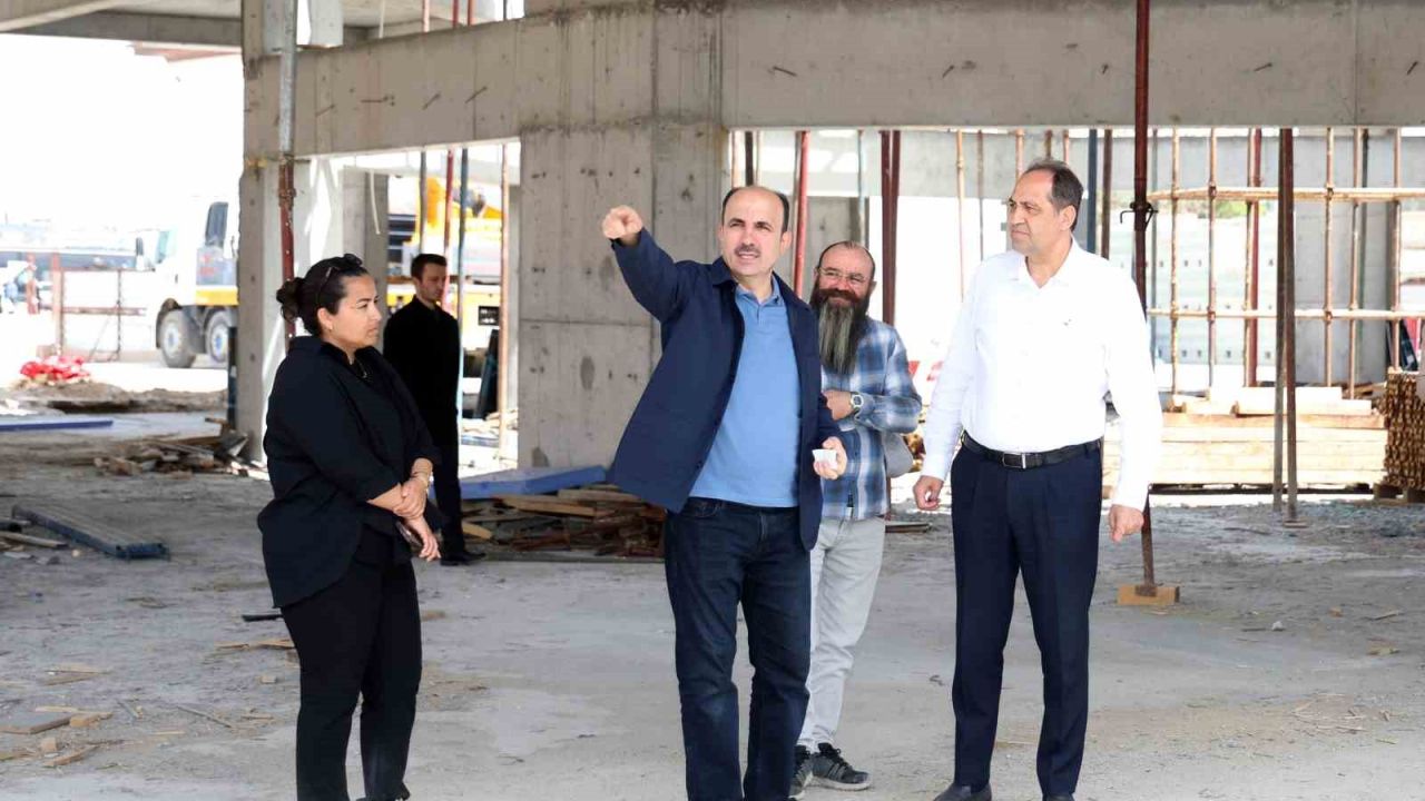 Başkan Altay: "Türbe arkası Konya’ya yakışır bir hale dönüşecek"
