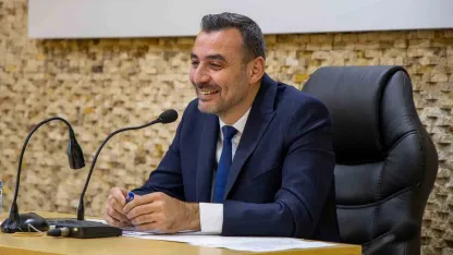 Başkan vekili Çiçek’ten sahte hesap uyarısı