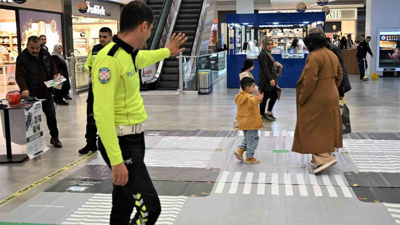 Batman’da trafik haftası coşkusu