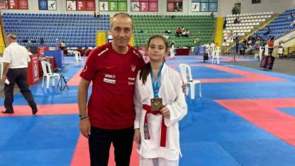 Bilecikli karateciden gümüş madalya