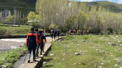 Bingöl’de kayıp emekli öğretmeni 229 personel arıyor