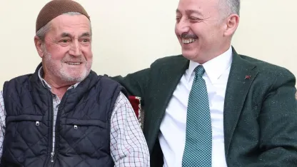 Büyükakın’dan Cavit dedeyi sevindiren sürpriz