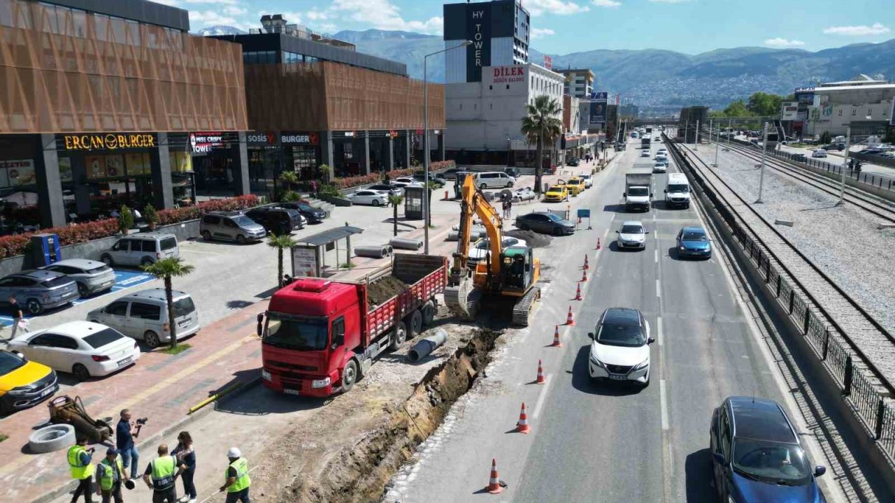 Büyükşehir Bursa’nın yeni yerleşimlerinde altyapıyı güçlendiriyor