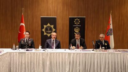 Çanakkale’de Bakan Yardımcısı Çelik’in katılımıyla narkotik suçlarla mücadele değerlendirmesi yapıldı