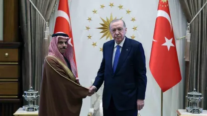 Cumhurbaşkanı Erdoğan, Suudi Arabistan Dışişleri Bakanı Ferhan’ı kabul etti