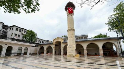 Depremde hasar gören 583 yıllık tarihi Ulu Cami’nin resmi açılışı gerçekleştirildi