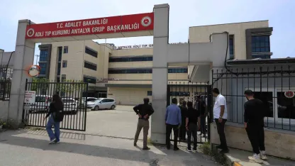 DNA testi işlemleri tamamlanan Kübra’nın cenazesi ailesi tarafından teslim alındı