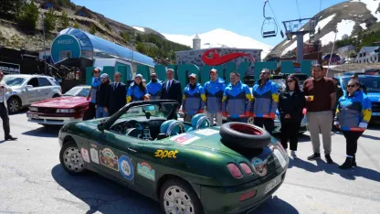 Doğu-Batı Dostluk ve İpek Yolu Rallisi Erzurum’dan Kars’a hareket etti